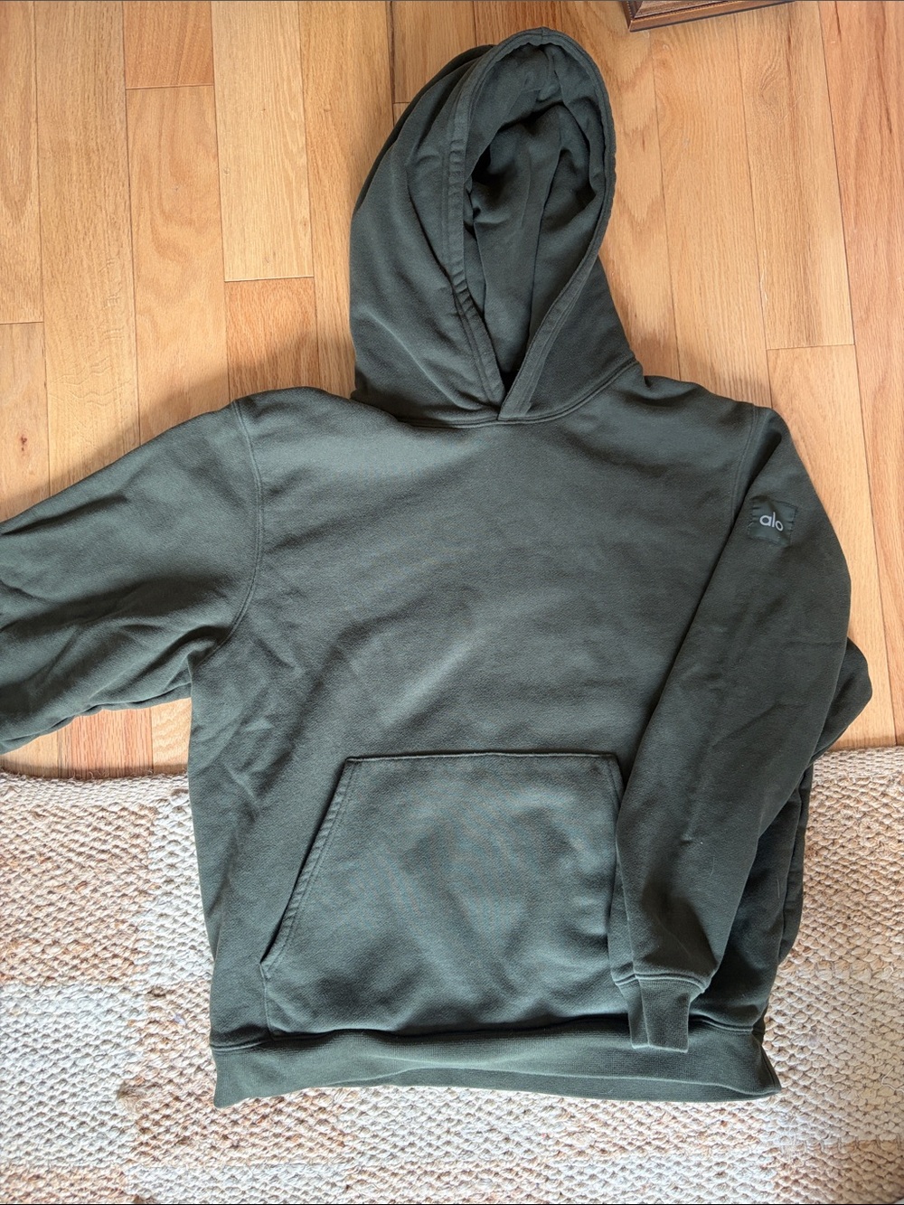 ALO Yoga Dark Olive Hooded Pullover